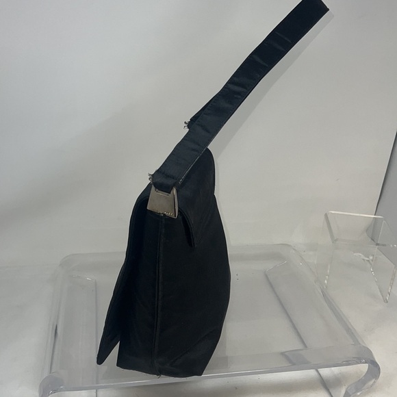 Vintage 1990’s Gucci Satin and Leather Shoulder Bag - Picture 3 of 16